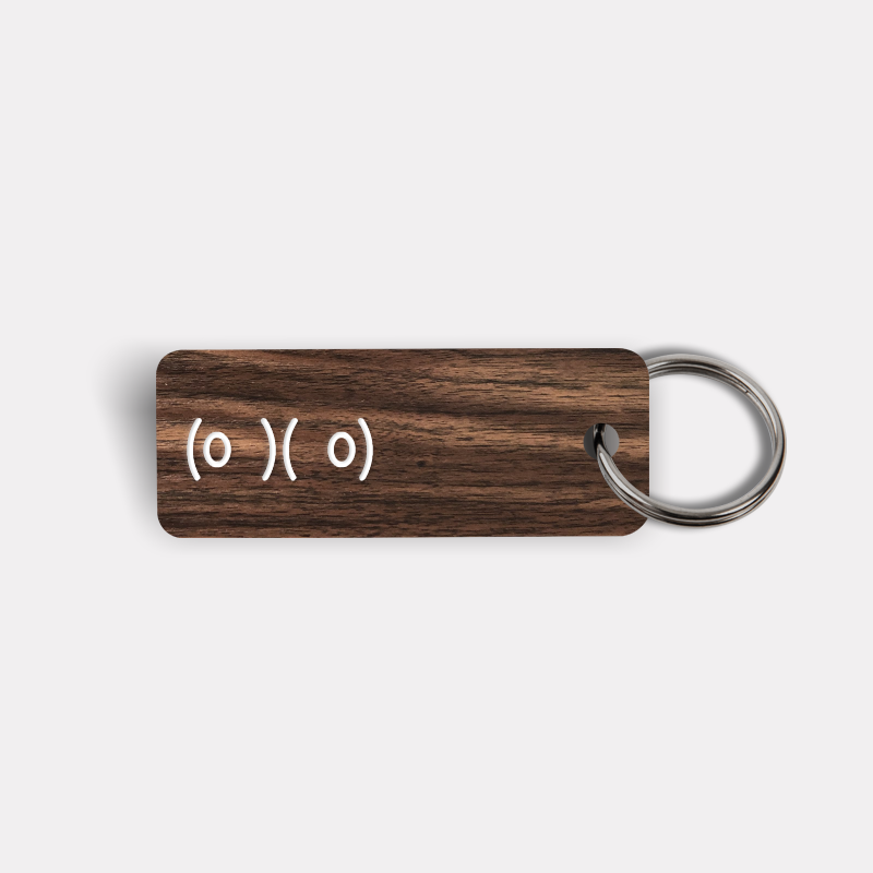 (o  )(  o) Keytag